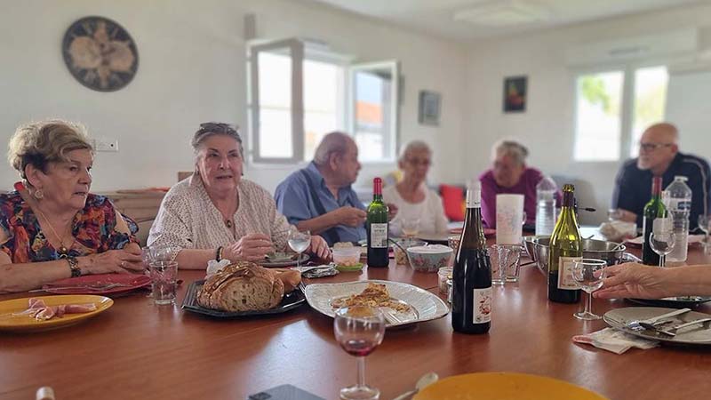 Repas partagé au béguinage de Montmorillon