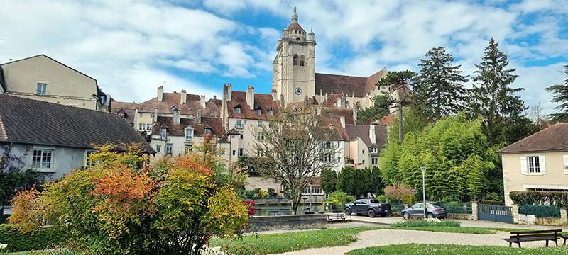 La célèbre Collégiale de Dole